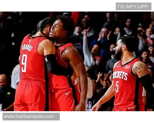 1999年湖人对火箭经典对决回顾及赛季精彩瞬间分析