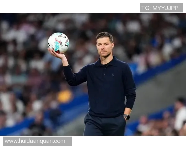 哈维阿隆索退役后新篇章将执教皇马青年队开启足球教练生涯 哈维阿隆索退役后新篇章将执教皇马青年队开启足球教练生涯