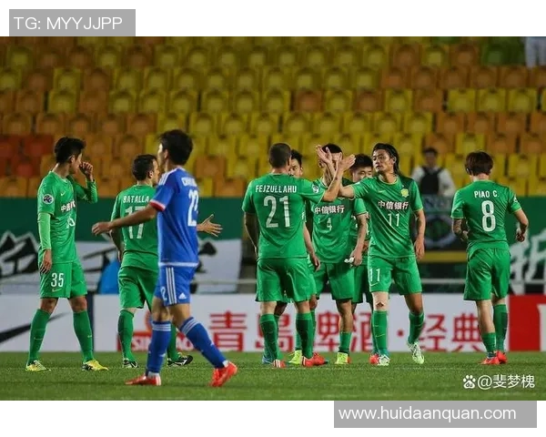 国安与上港激战回顾精彩瞬间尽在比赛集锦中 国安与上港激战回顾精彩瞬间尽在比赛集锦中