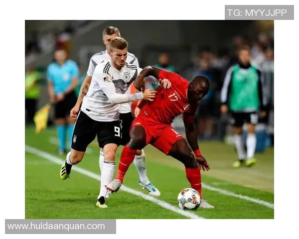 哥伦比亚与秘鲁激战比分揭晓精彩瞬间回顾与分析 哥伦比亚与秘鲁激战比分揭晓精彩瞬间回顾与分析